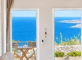 TOP SUITES