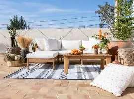 Casa Escorpión Oaxaca · · Handmade in Oaxaca · A/C · Patio · Rooftop ·