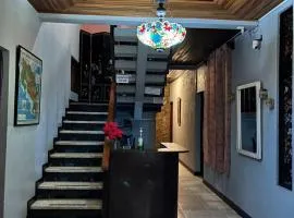 Charly's Place