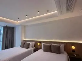 Autenthico Atempo Local Suites Medellin