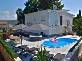 Modern Villa Bura with 3 bedrooms, pool & hot tub