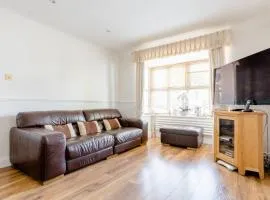 Single Room with shared bathroom