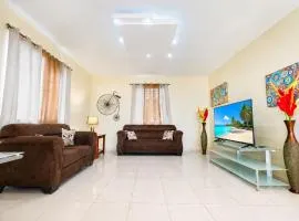 Colinas del Atlantico Vacational House 2nd Floor