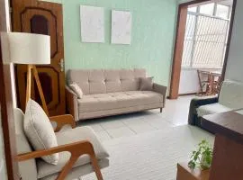 Flat Elegante na Praia com Vista