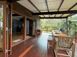 Mountain House Retreat Lowanna