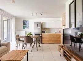 Magnificent T2 with private garden 500m from Barr