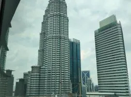 Vortex Suites KLCC by Zul