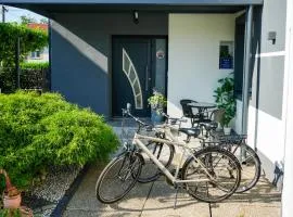 Kuća za odmor BARBARELLA - prostrani 2BR apartman, parking & WiFi