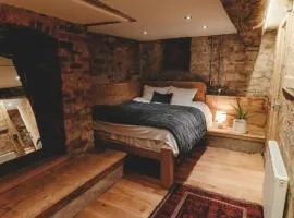 Lyde Court Country House