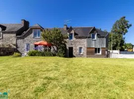 Maison rénovée entre Sables-d’Or et Cap Fréhel | 8 personnes | Réf 215