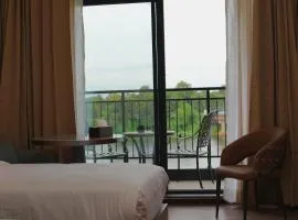 Hotel Travancore Palace Cochin