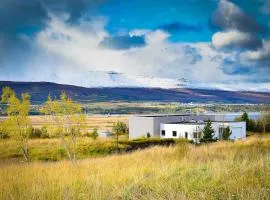 Villa Leifsstadir near Akureyri - by Nollur