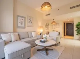 Luxe 1BR Haven - Modern Elegant Retreat