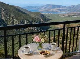 Acropole Delphi City Hotel