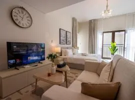 Luxury Studio - Yas Golf Retreat
