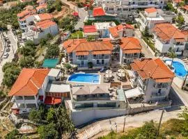 Panorama Apartments, Chrani