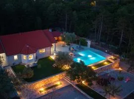 Villa Green Escape: Your Serene Family Getaway Awaits