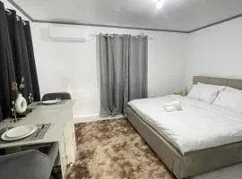 CJ cozy tiny home