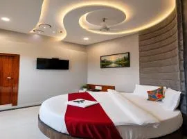 Glitz Hotels 7even Hills- Nr International Airport Mumbai T2
