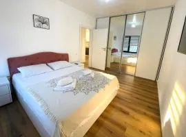 Modern Quiet Apartment - 3min Cluj Airport