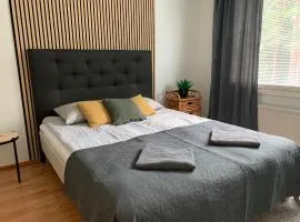 2BR Apartment AM7, free parking, big balcony