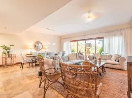 Magnificent Villa at Puerto Bahia