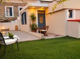 Angelouda's Sunny Garden Studio - Karystos Center