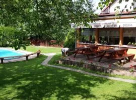 Pension & Camping Český Ráj