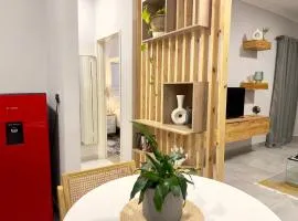 Sarona LoLa E206