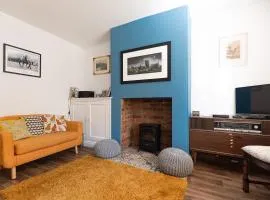 JACKS COTTAGE - Cosy Cottage in the Heart of Richmond