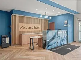 Home Inn & Suites Regina Airport