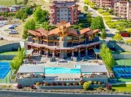 Copper Sky Luxury 5 Star Resort Living