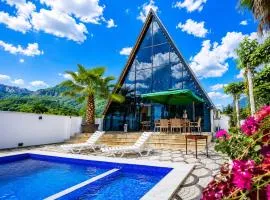 ES Dream A-Frame Cabin