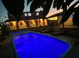 Suite Adam 3 em Caraíva com piscina 900m da Vila