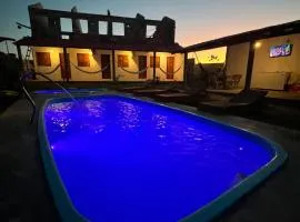 Suíte Adam 4 em Caraíva com Piscina 900m da Vila