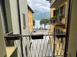 Bilocale fronte lago