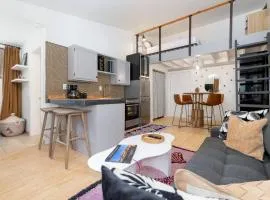 Vibrant Central Telluride Studio w Hot Tub and AC
