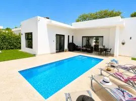 3 bd Villa Solis in Oceanfront Community Santa Fe