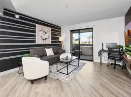 Chill 2BR Near ASU, Pool, Grill, Parking,Pet Frndly