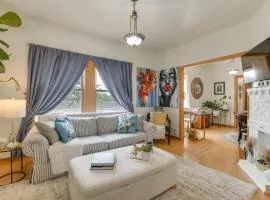 Pet Friendly: 8 Mi to Chicago - Fenced Backyard!