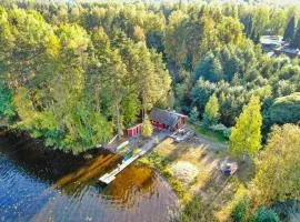 Kristalli Lake Village