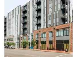 CozySuites at Main & Clay