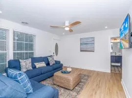 Sunny Shore Retreat Near Beach