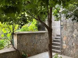Alira Rooms