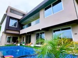 6 Bedroom Luxurious Villa with Private Pool and Meals at Igatpuri, Nashik