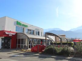 Ibis Styles Crolles Grenoble A41, hôtel à Crolles