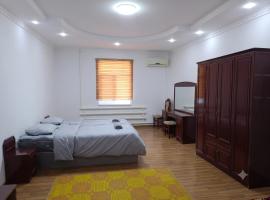 Хостел18А, hotell Nukuses