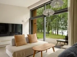 IVIS House Lakeside Retreat in Vilnius
