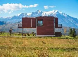 Valinor Ranch, Thirty-Five Acres Above the Valley