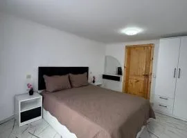 FamilyHouse